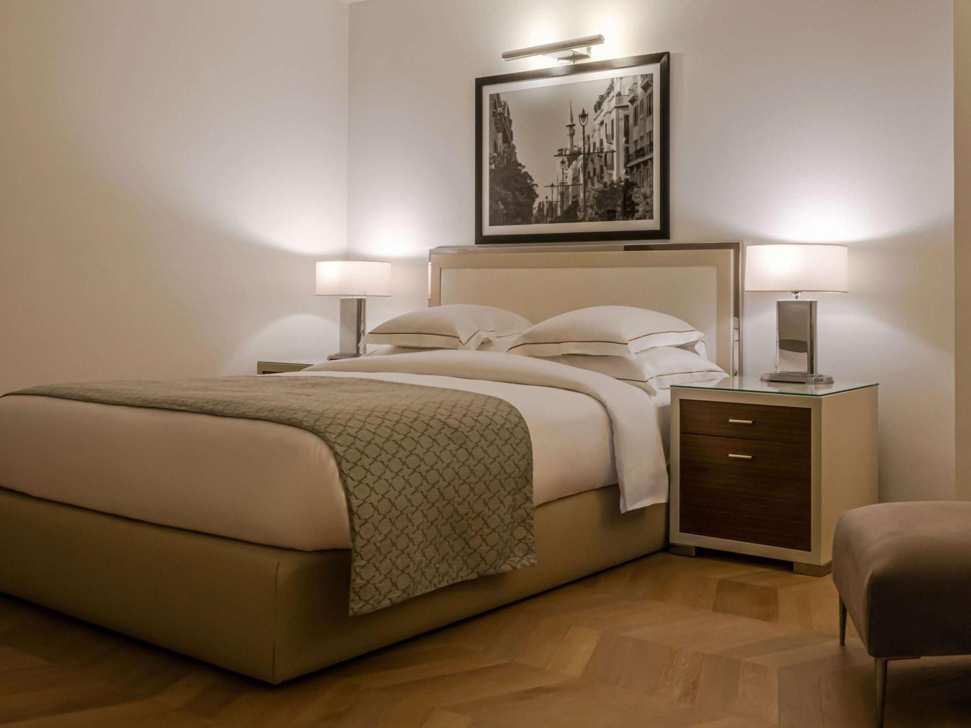 Moevenpick Hotel Beirut Bagian luar foto
