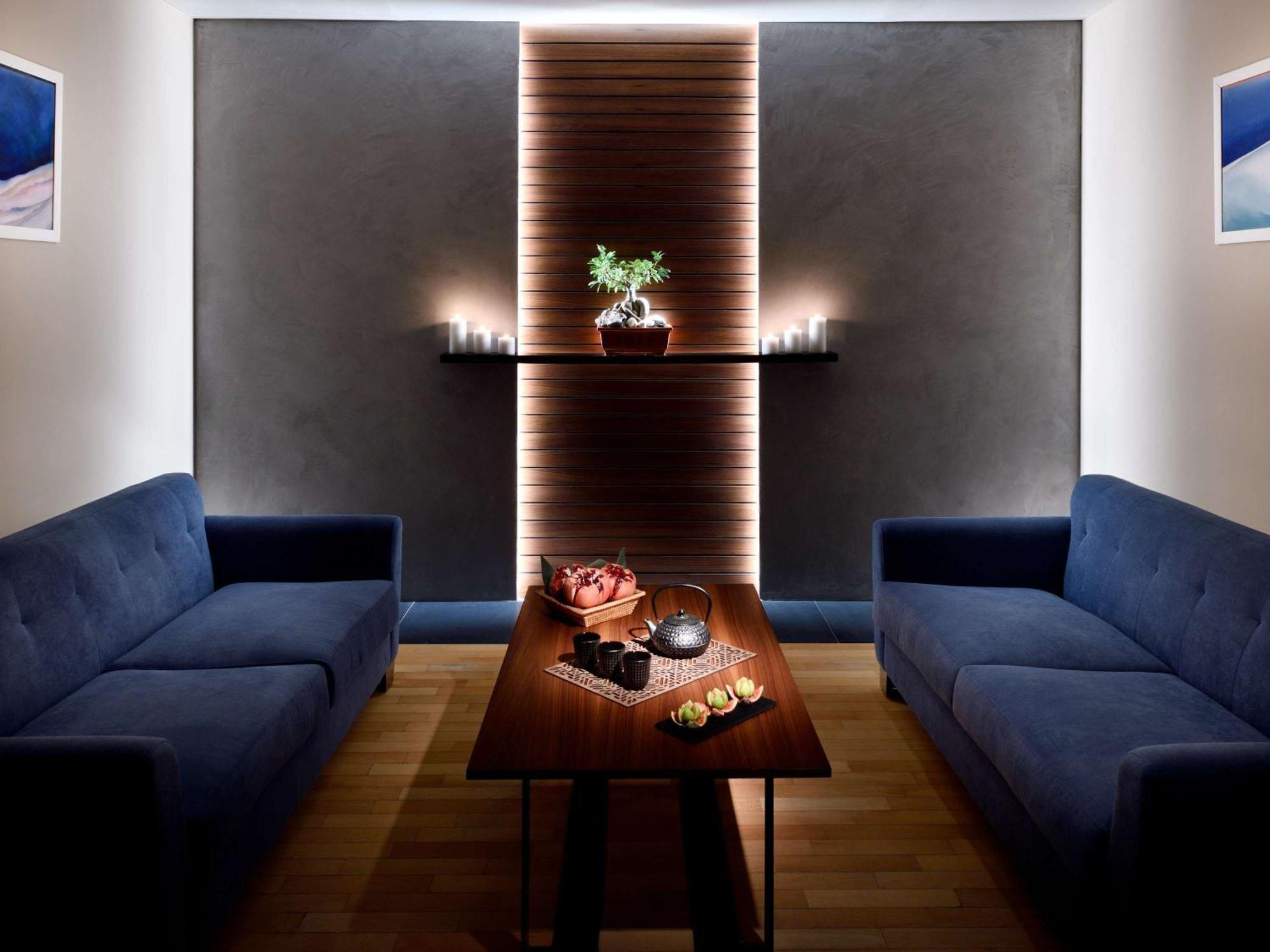 Moevenpick Hotel Beirut Bagian luar foto