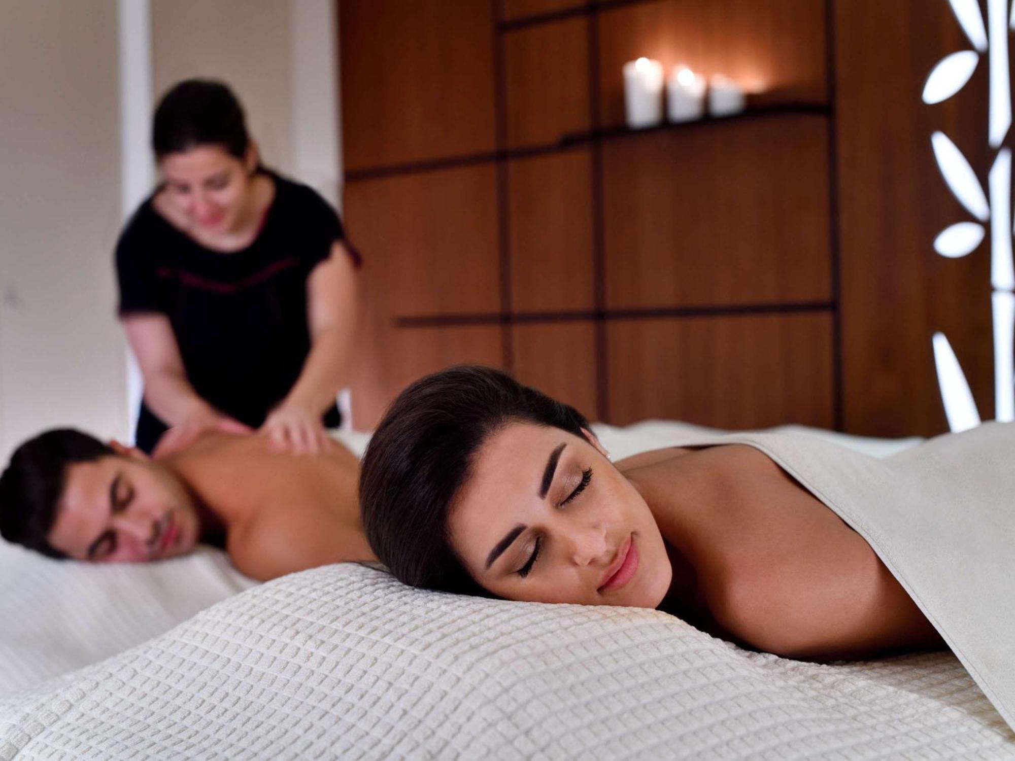 Moevenpick Hotel Beirut Bagian luar foto